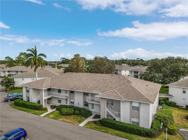 1378 Churchill CIR # 103, NAPLES FL 34116