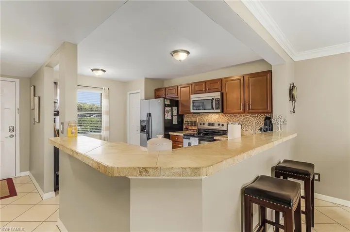1378 Churchill CIR # 103, NAPLES FL 34116