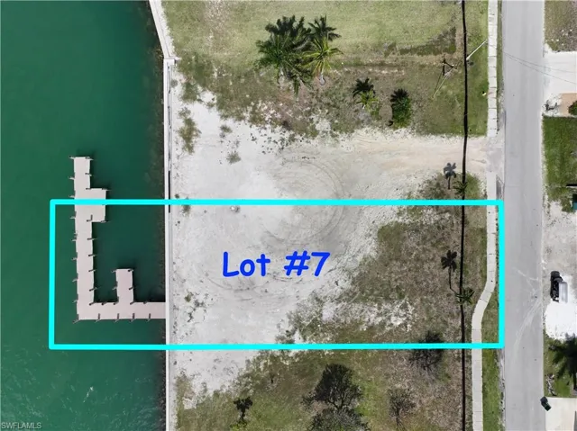 Pelican St W, Naples Fl 34113