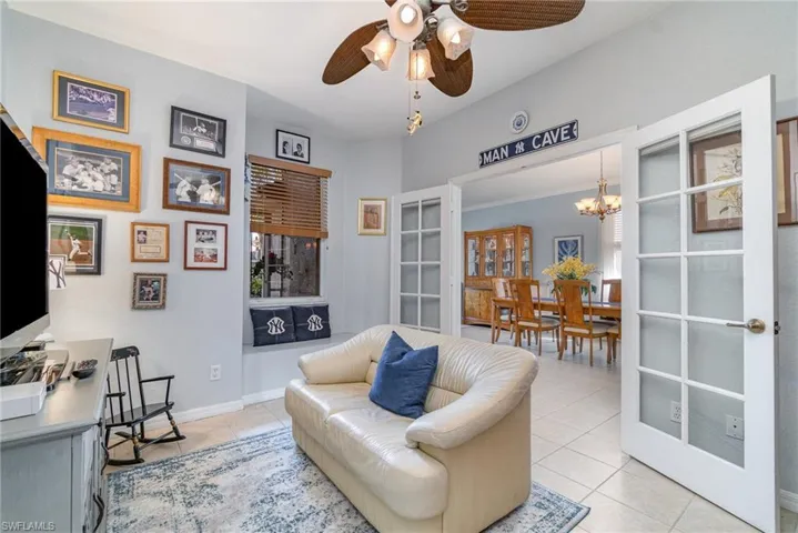 9379 Golden Rain Ln, Fort Myers Fl 33967