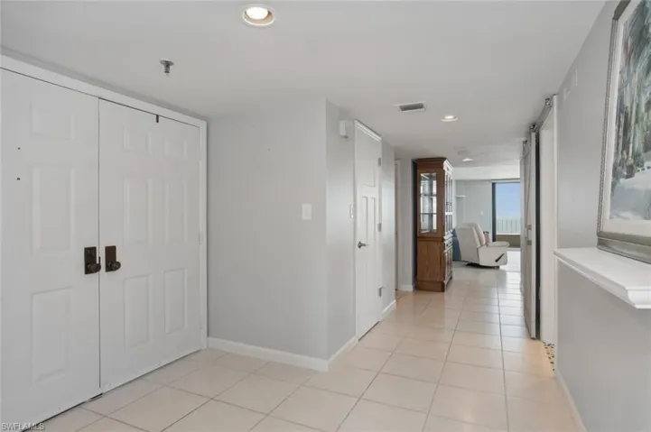 Foyer entry