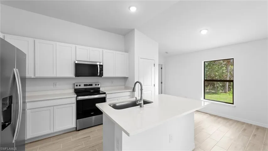 742 Foxtail St E, Lehigh Acres, Florida 33974