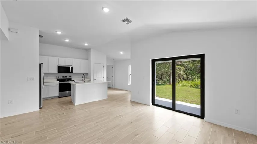 742 Foxtail St E, Lehigh Acres, Florida 33974