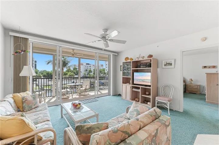 4421 Bay Beach Ln 623, Fort Myers Beach, Florida 33931