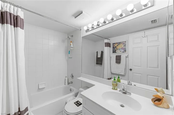 4421 Bay Beach Ln 623, Fort Myers Beach, Florida 33931