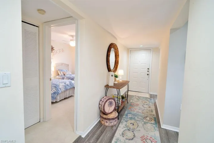 1200  Commonwealth  CIR, Naples, FL 34116