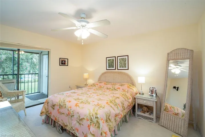 1200  Commonwealth  CIR, Naples, FL 34116