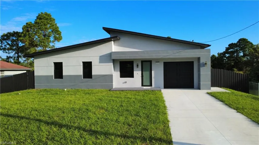 1131  Fogia E ST, Lehigh Acres, FL 33974