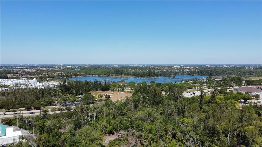 Lakes Park