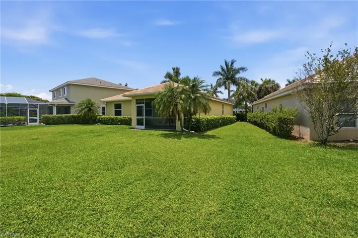 2506  Blackburn  CIR, Cape Coral, FL 33991
