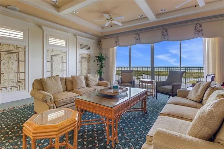 17th floor penthouse for resident events, parties and gatherings