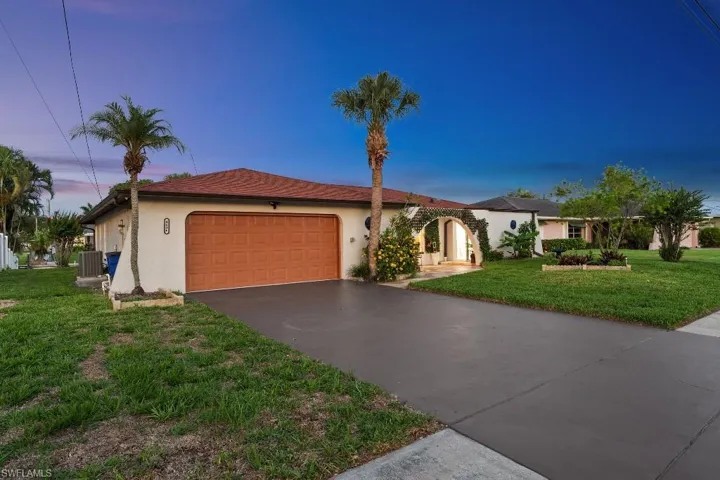 4636  Gulf  AVE, North Fort Myers, FL 33903