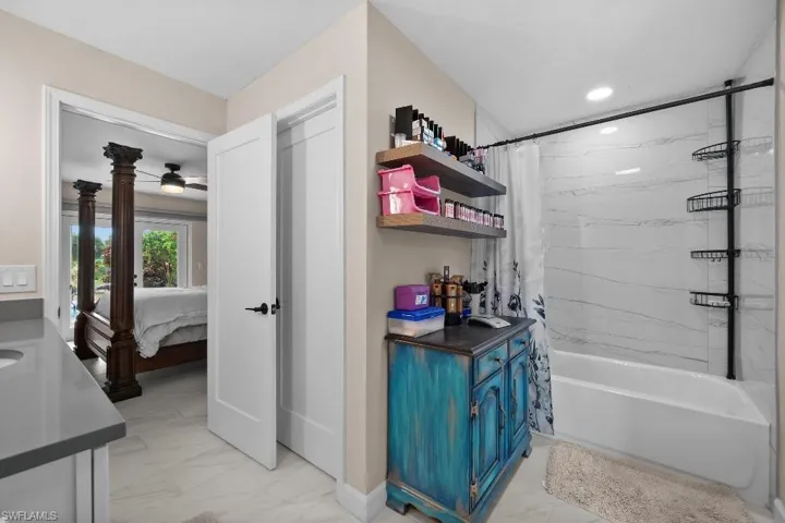 4636  Gulf  AVE, North Fort Myers, FL 33903