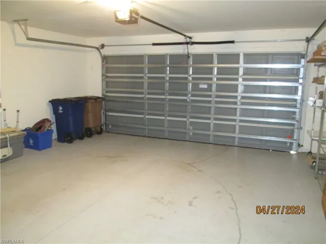 9236  Aegean  CIR, Lehigh Acres, FL 33936