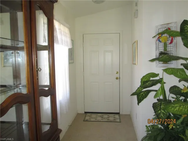9236  Aegean  CIR, Lehigh Acres, FL 33936