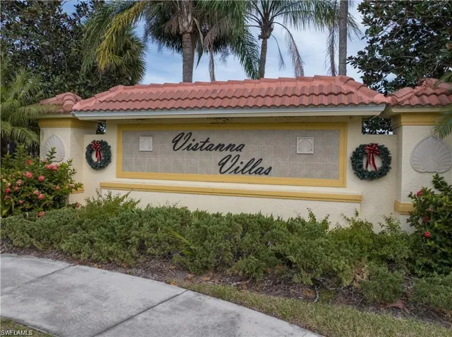 9236  Aegean  CIR, Lehigh Acres, FL 33936
