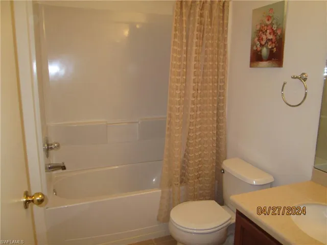 9236  Aegean  CIR, Lehigh Acres, FL 33936