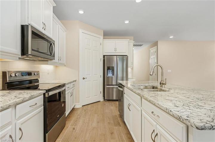 3825  Crosswater  DR, NORTH FORT MYERS, FL 33917