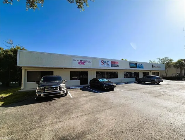 1791 Trade Center Way, Naples, Florida 34109