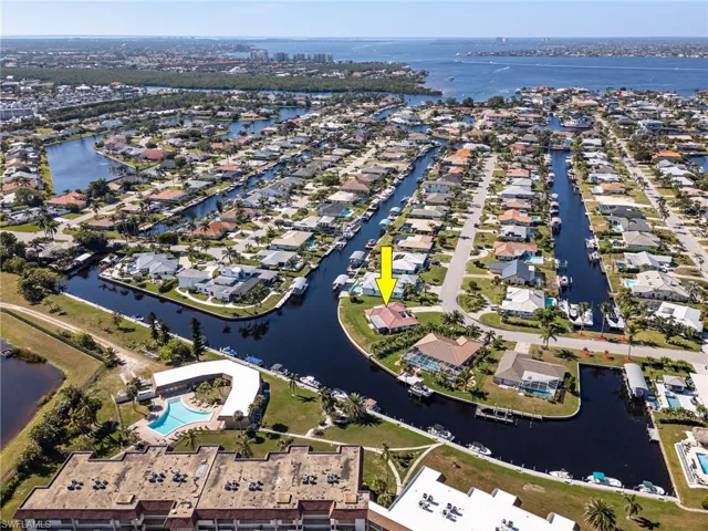 1050 Clarellen Dr, Fort Myers Fl 33919