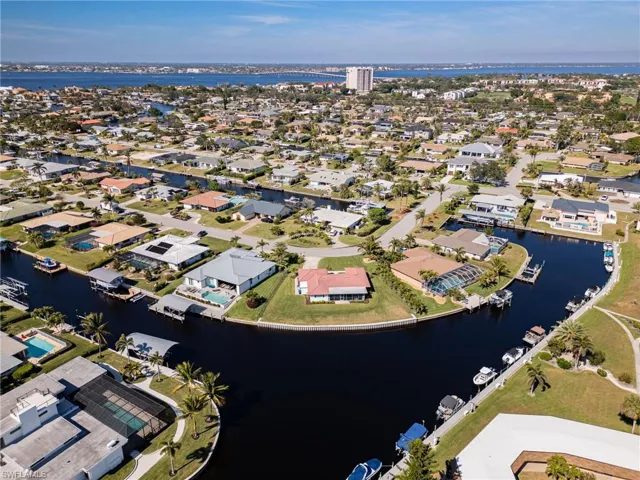 1050 Clarellen Dr, Fort Myers Fl 33919