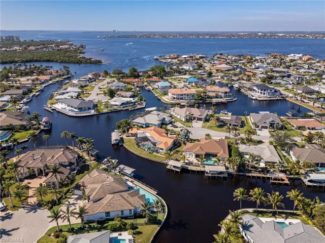 1050 Clarellen Dr, Fort Myers Fl 33919