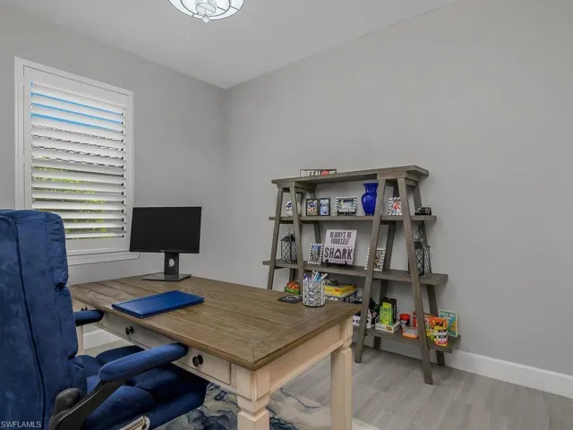 17581 Ashcomb Way, Estero, Florida 33928