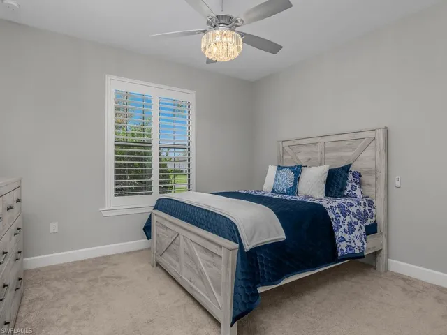 17581 Ashcomb Way, Estero, Florida 33928