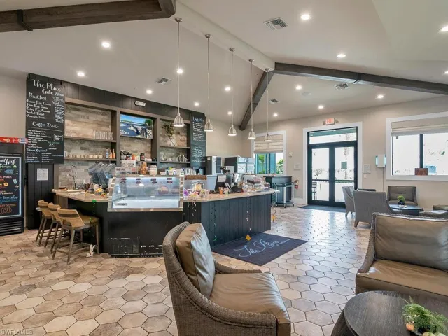 17581 Ashcomb Way, Estero, Florida 33928