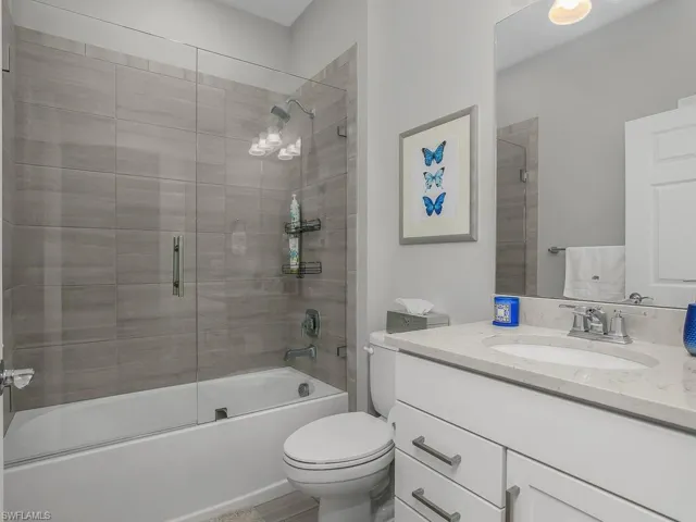17581 Ashcomb Way, Estero, Florida 33928