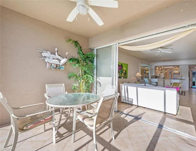 8400  Naples Heritage  DR, Naples, FL 34112