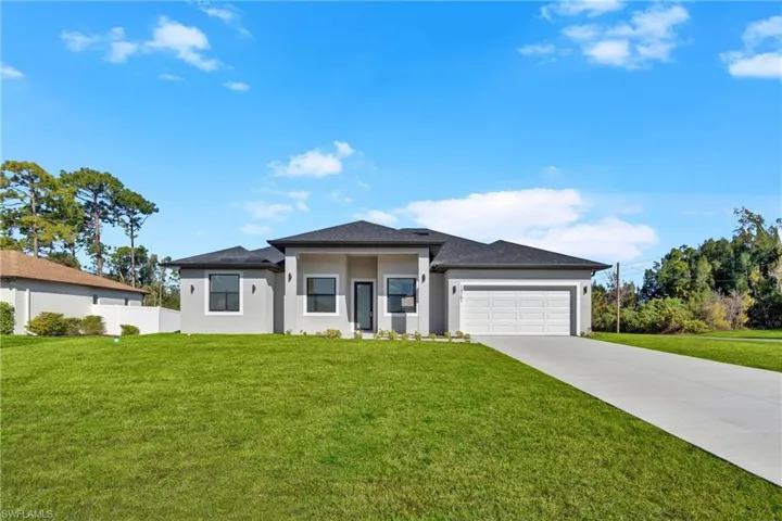 459 Windsor Ave S, Lehigh Acres, Florida 33974