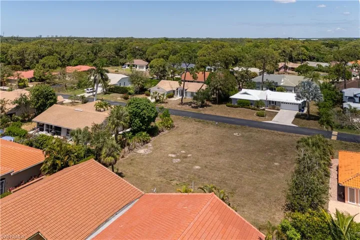 Bird's eye view with a residential view