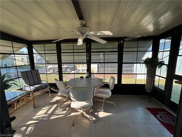 3158  Longview  DR, North Fort Myers, FL 33917