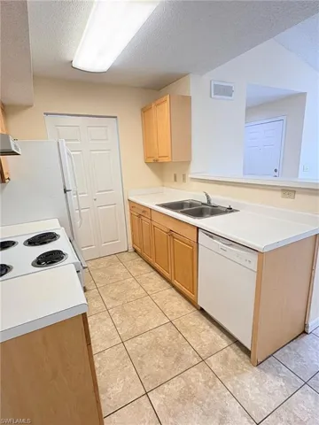 12630 Equestrian Cir 1804, Fort Myers, Florida 33907