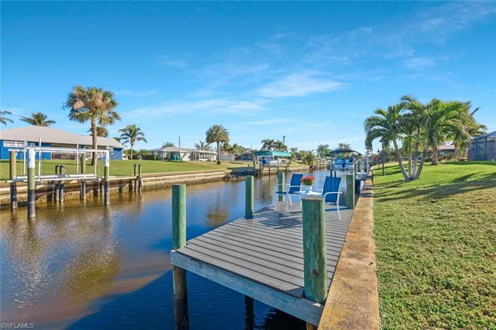 166  Cambridge NW DR, Port Charlotte, FL 33952