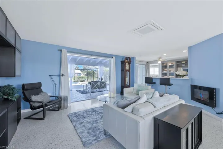 166  Cambridge NW DR, Port Charlotte, FL 33952
