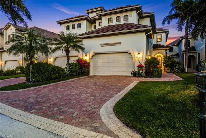 STUNNING NEWER CONSTRUCTION HOME WITH 2023 ROOF