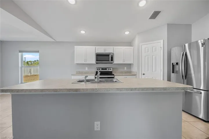 2904 NW 23rd  AVE, Cape Coral, FL 33993