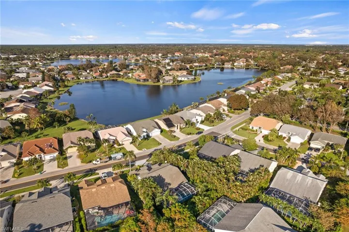645  Lambton  LN, Naples, FL 34104