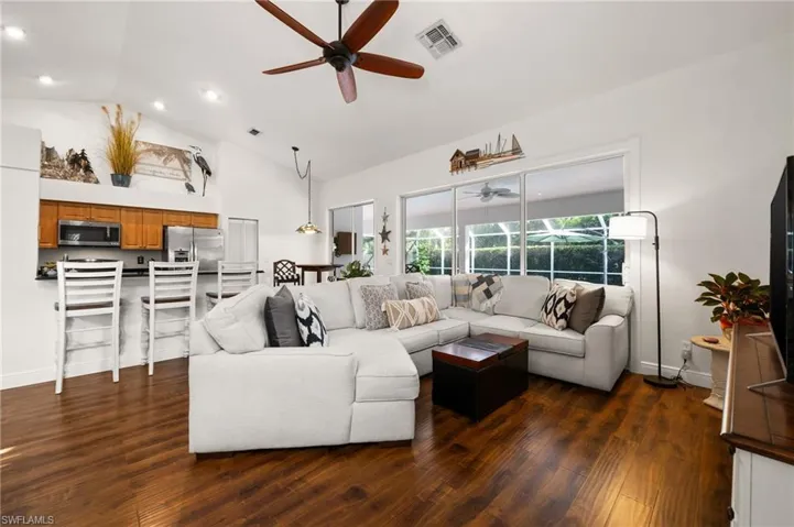 645  Lambton  LN, Naples, FL 34104