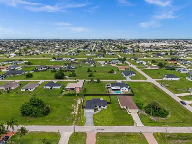 409 Nw 25th Pl, Cape Coral, Florida 33993