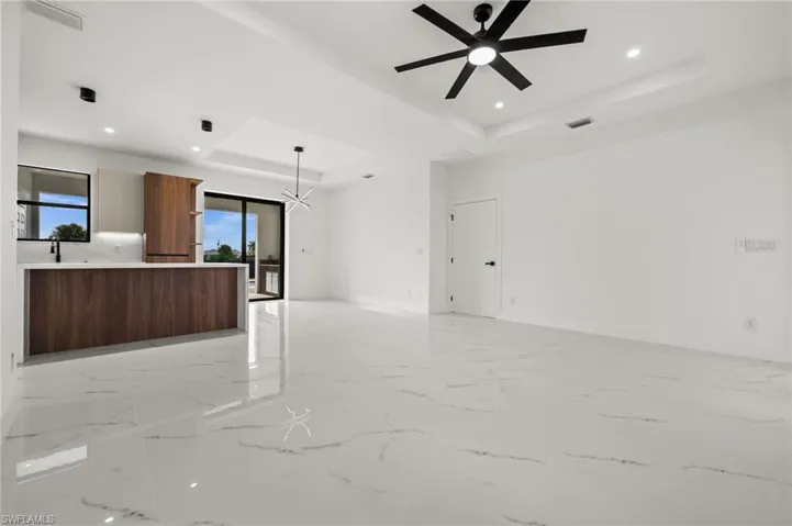 409 Nw 25th Pl, Cape Coral, Florida 33993