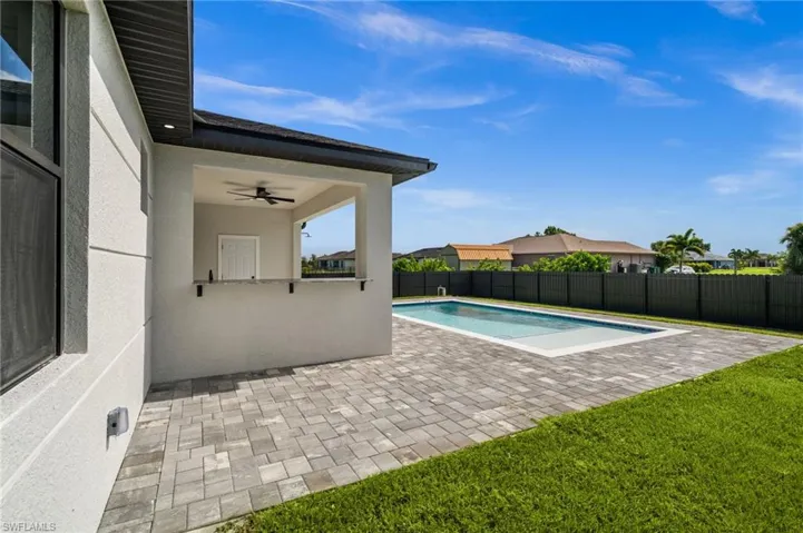 409 Nw 25th Pl, Cape Coral, Florida 33993