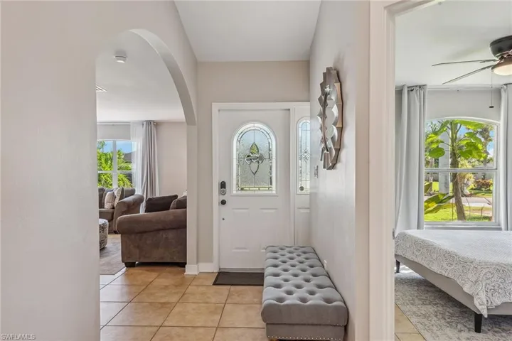 159  7th  ST, Naples, FL 34113