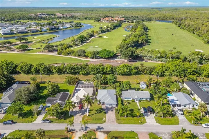 159  7th  ST, Naples, FL 34113
