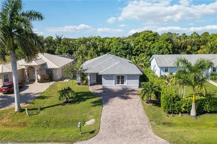 159  7th  ST, Naples, FL 34113