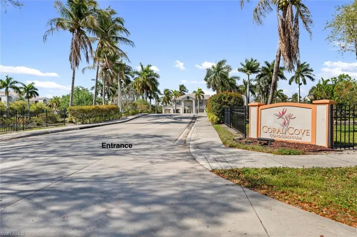 1753 Four Mile Cove Pky 115, Cape Coral, Florida 33990