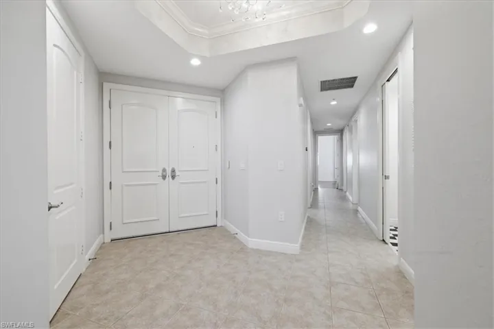 2104 W 1st  ST, Fort Myers, FL 33901
