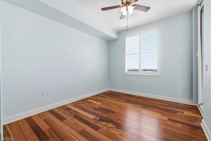 2104 W 1st  ST, Fort Myers, FL 33901